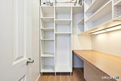 17 Bittersweet Way Stonington CT 06378