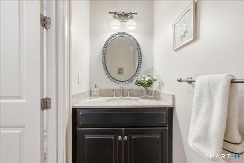 17 Bittersweet Way Stonington CT 06378