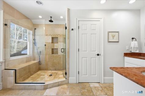 17 Bittersweet Way Stonington CT 06378