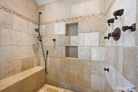 17 Bittersweet Way Stonington CT 06378