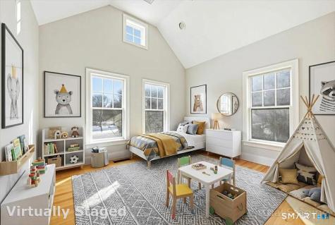 17 Bittersweet Way Stonington CT 06378