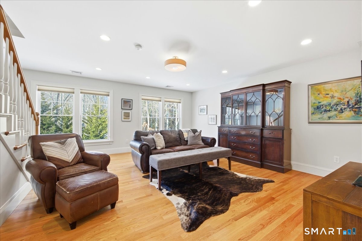 17 Bittersweet Way Stonington CT 06378
