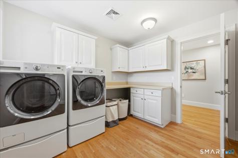 17 Bittersweet Way Stonington CT 06378