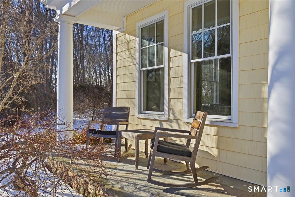 17 Bittersweet Way Stonington CT 06378