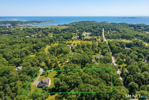 17 Bittersweet Way Stonington CT 06378