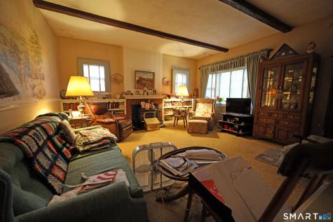 1121 Fienemann Road Farmington CT 06032