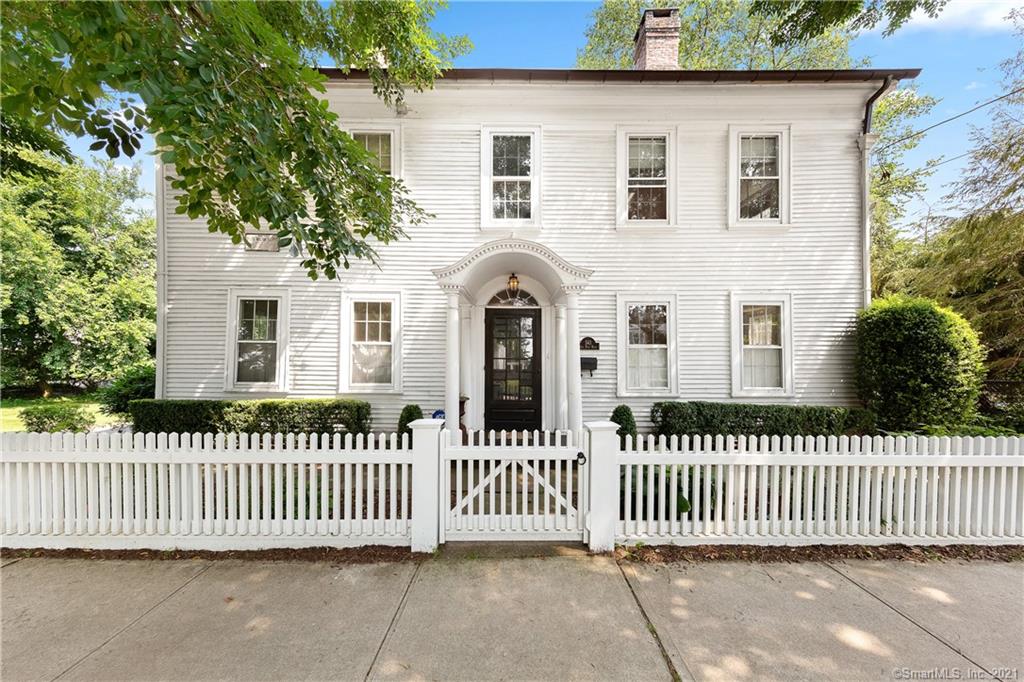 543 Old Post Road Fairfield CT 06824