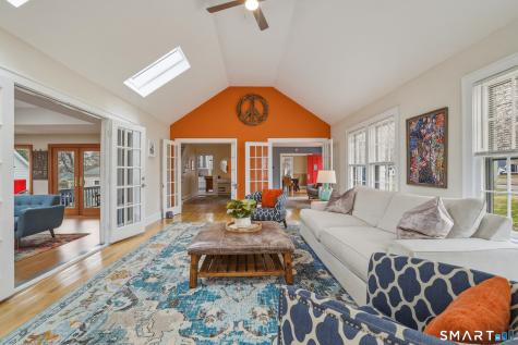 365 Maple Avenue Cheshire CT 06410