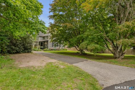 559 Old Laurel Hill Road Norwich CT 06360