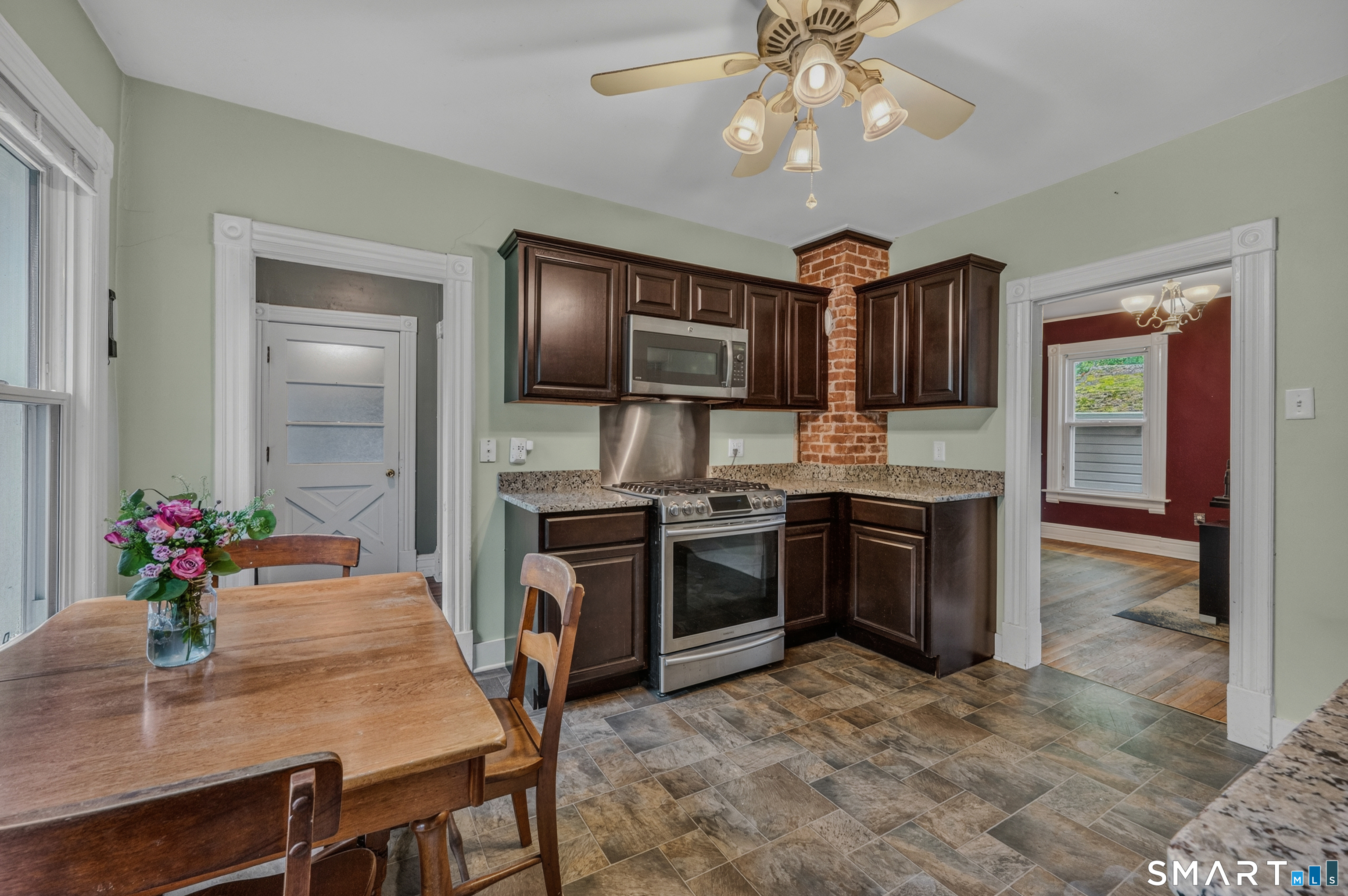 559 Old Laurel Hill Road Norwich CT 06360