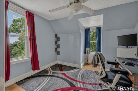 559 Old Laurel Hill Road Norwich CT 06360
