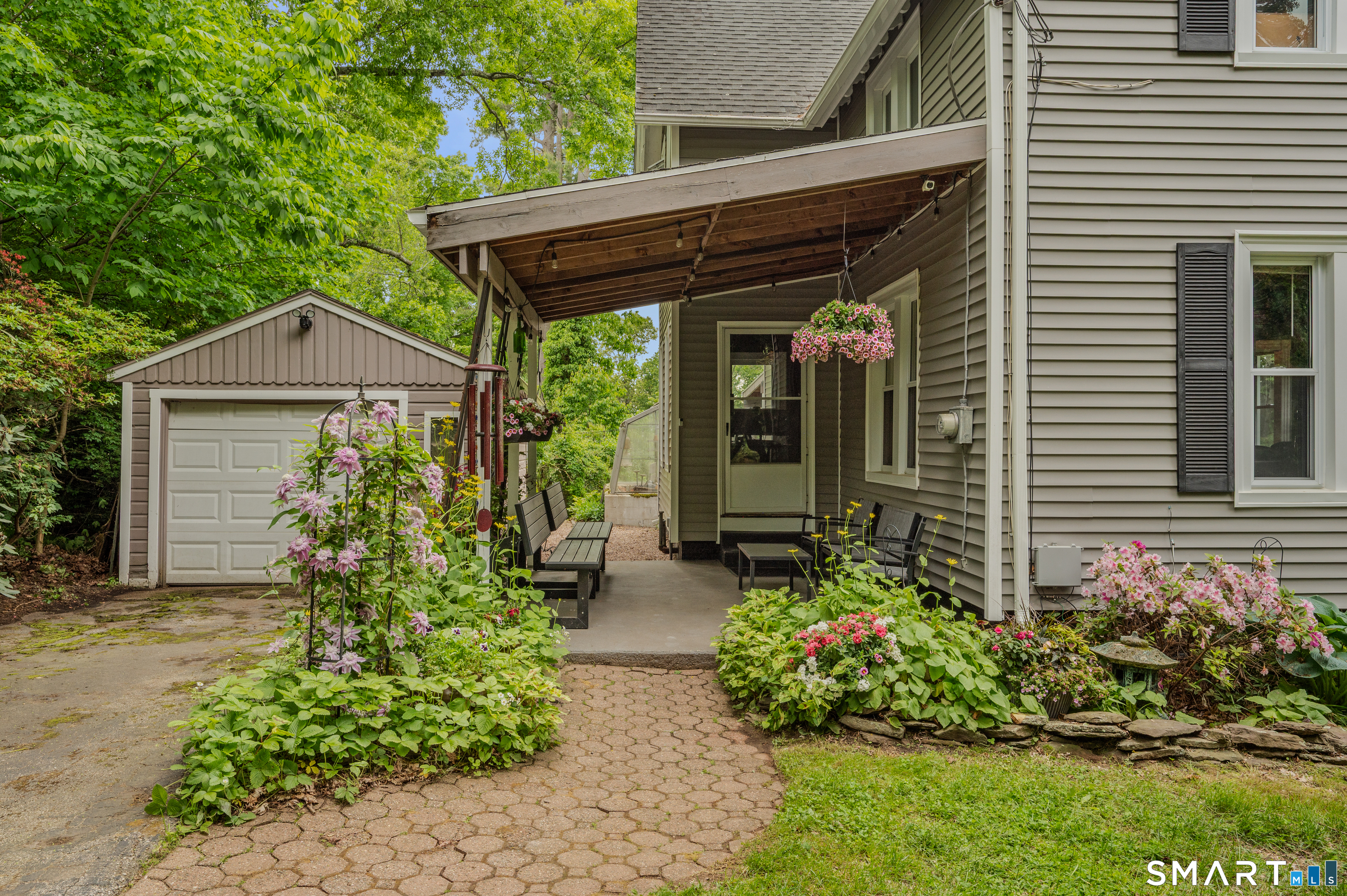 559 Old Laurel Hill Road Norwich CT 06360