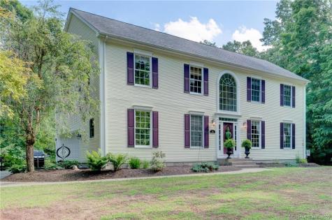 12 Secluded Ridge Southwick MA 01077