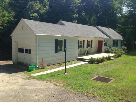 83 Hattertown Road Newtown CT 06470