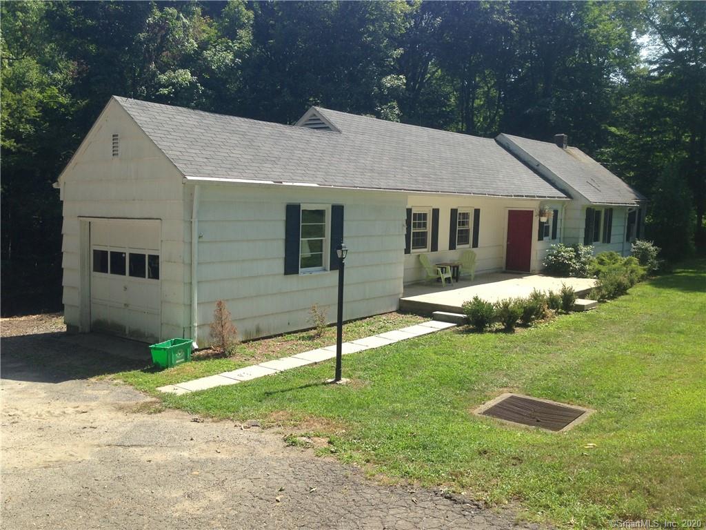 83 Hattertown Road Newtown CT 06470