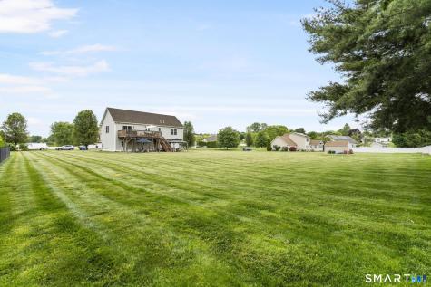 6 Meeting House Lane Enfield CT 06082