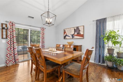 6 Meeting House Lane Enfield CT 06082