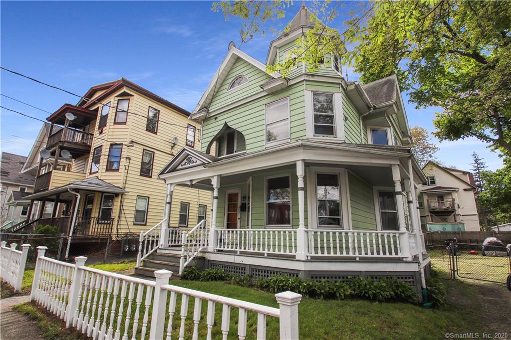 467 Maplewood Avenue Bridgeport CT 06605