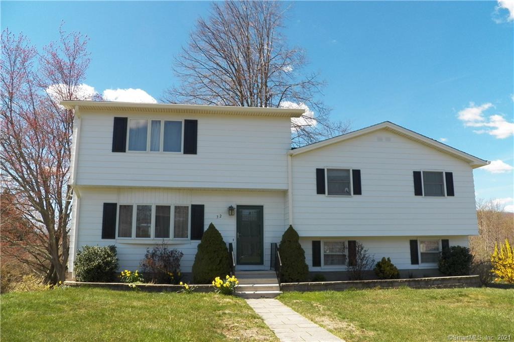 32 Wanda Drive Beacon Falls CT 06403