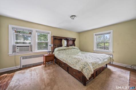 88 Tracy Street Thomaston CT 06787