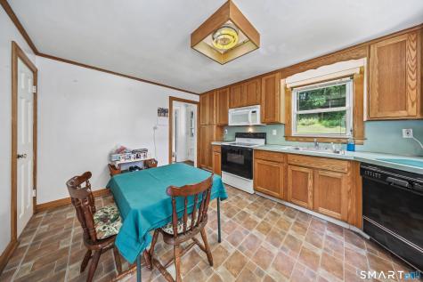 88 Tracy Street Thomaston CT 06787