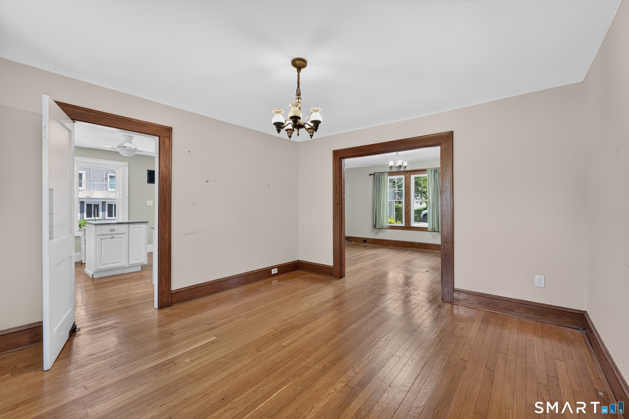 22 Goldberg Avenue Norwich CT 06360