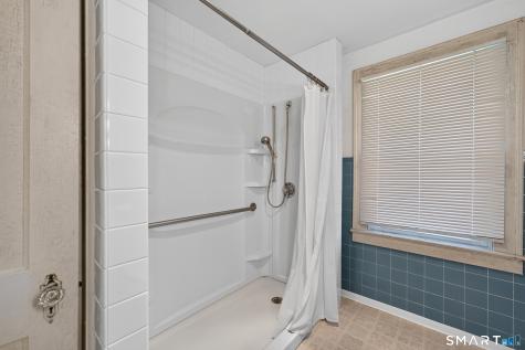 22 Goldberg Avenue Norwich CT 06360