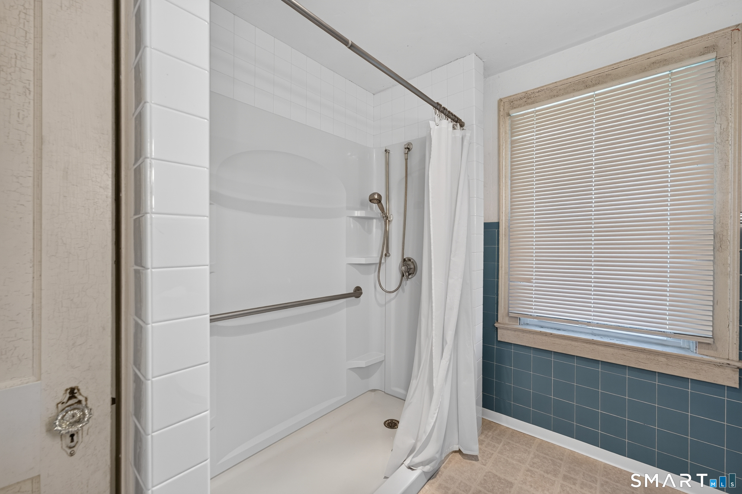 22 Goldberg Avenue Norwich CT 06360