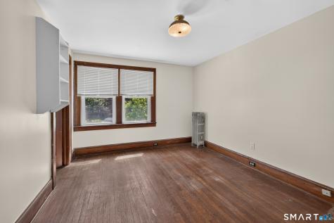 22 Goldberg Avenue Norwich CT 06360