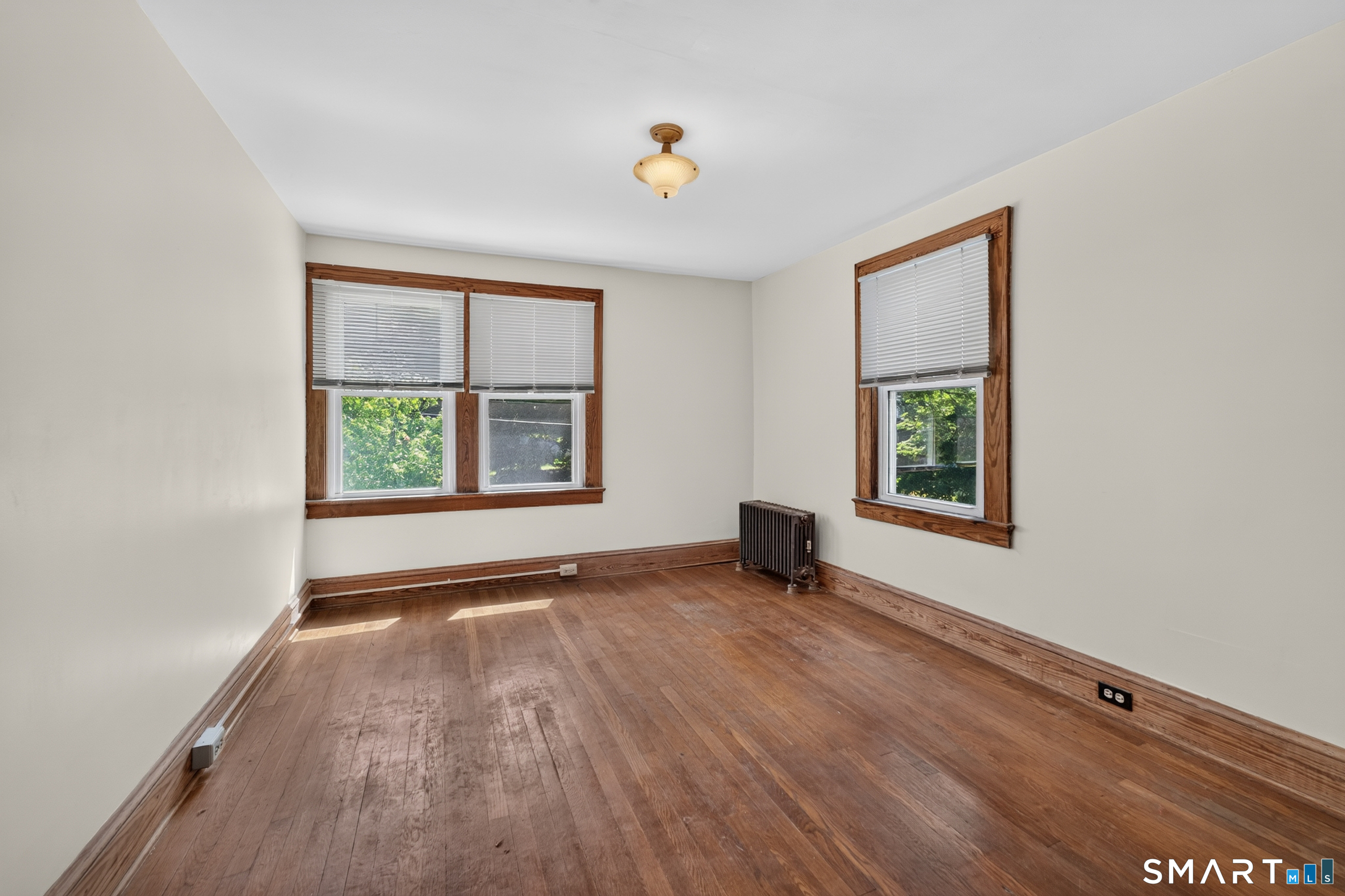 22 Goldberg Avenue Norwich CT 06360