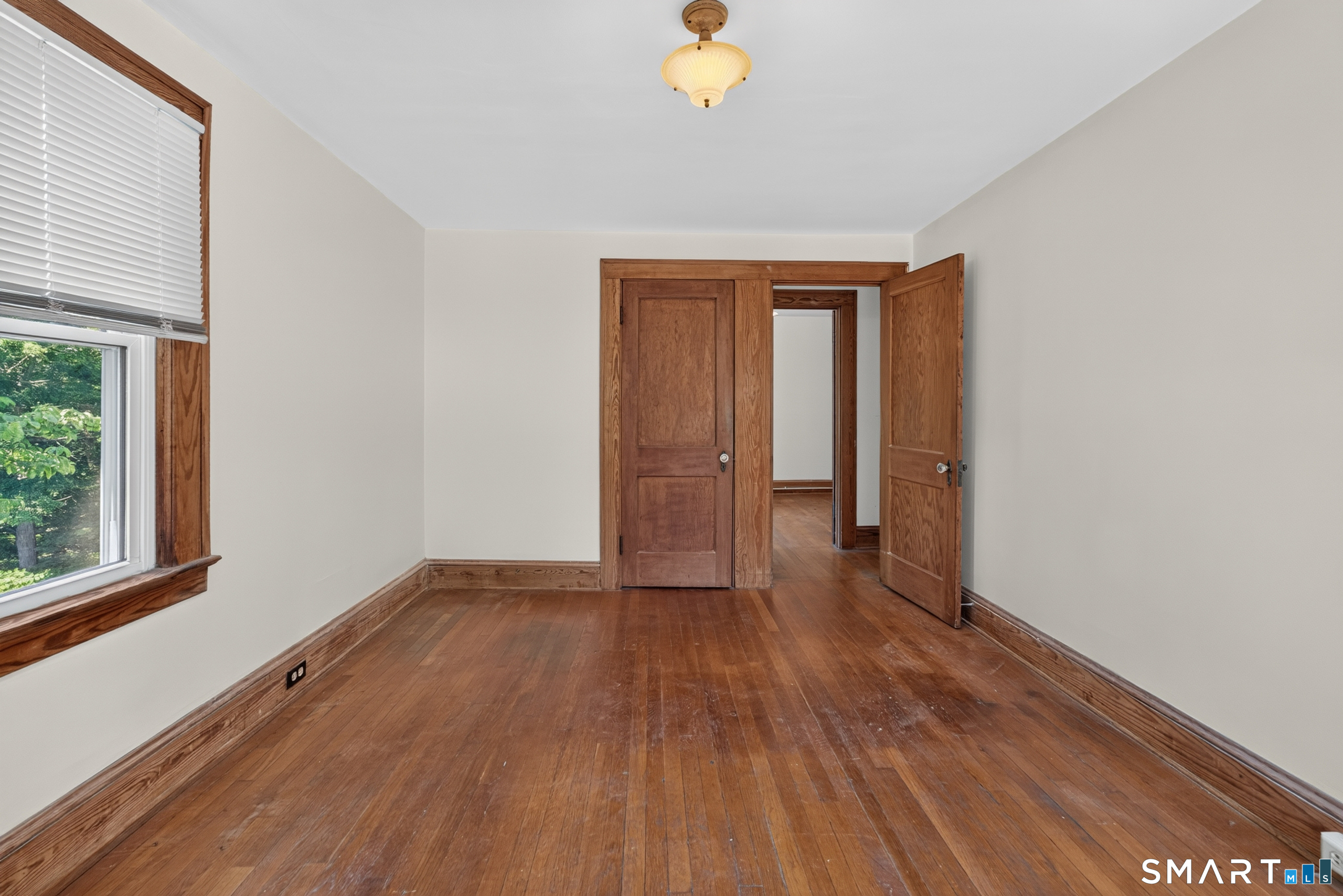 22 Goldberg Avenue Norwich CT 06360