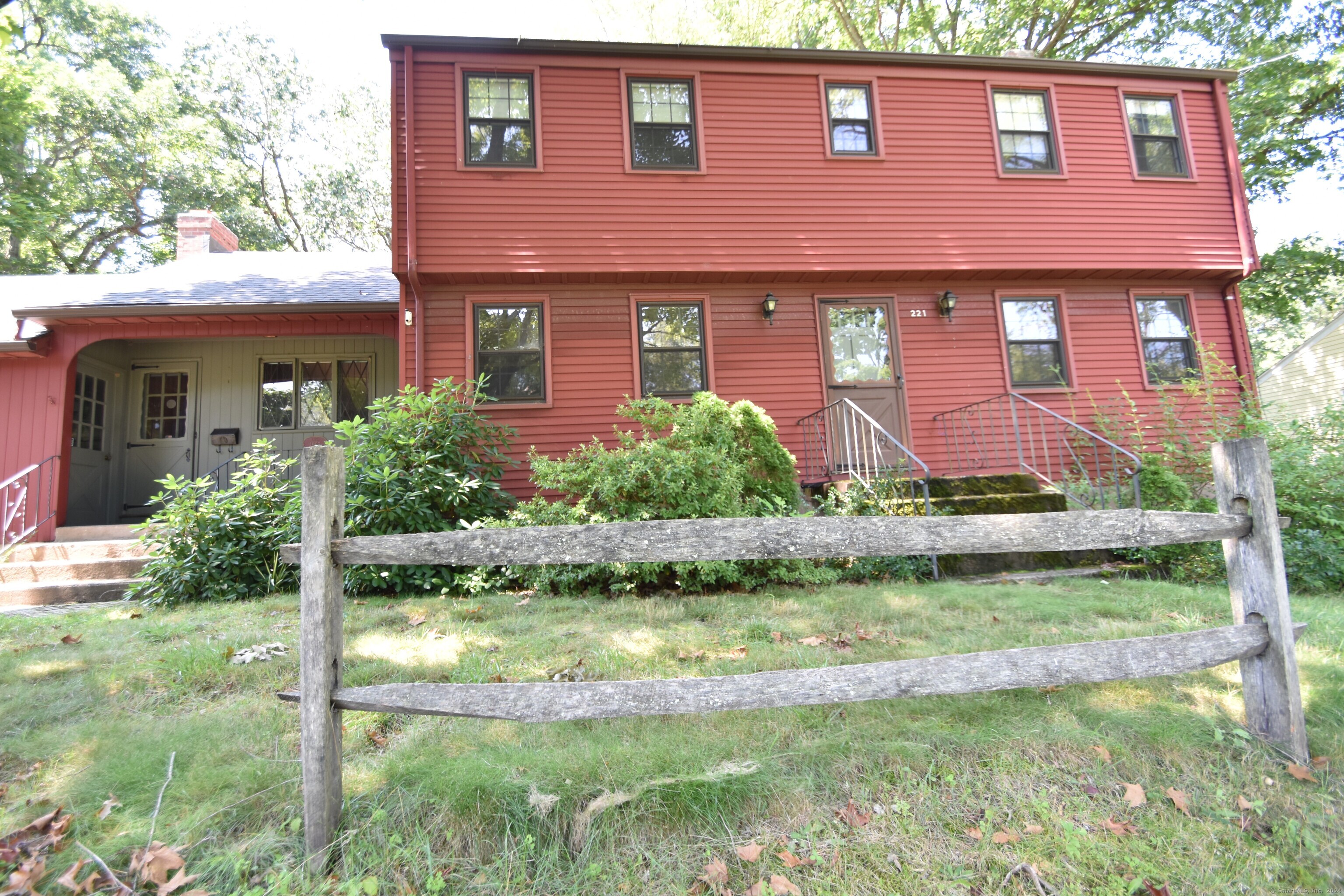 221 Country Lane East Hartford CT 06118