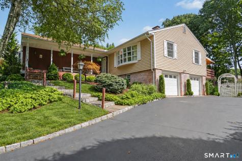 4 Lookout Lane Westport CT 06880