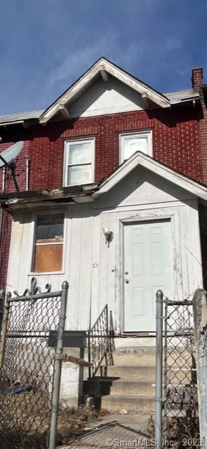 23 Ives Street Waterbury CT 06704