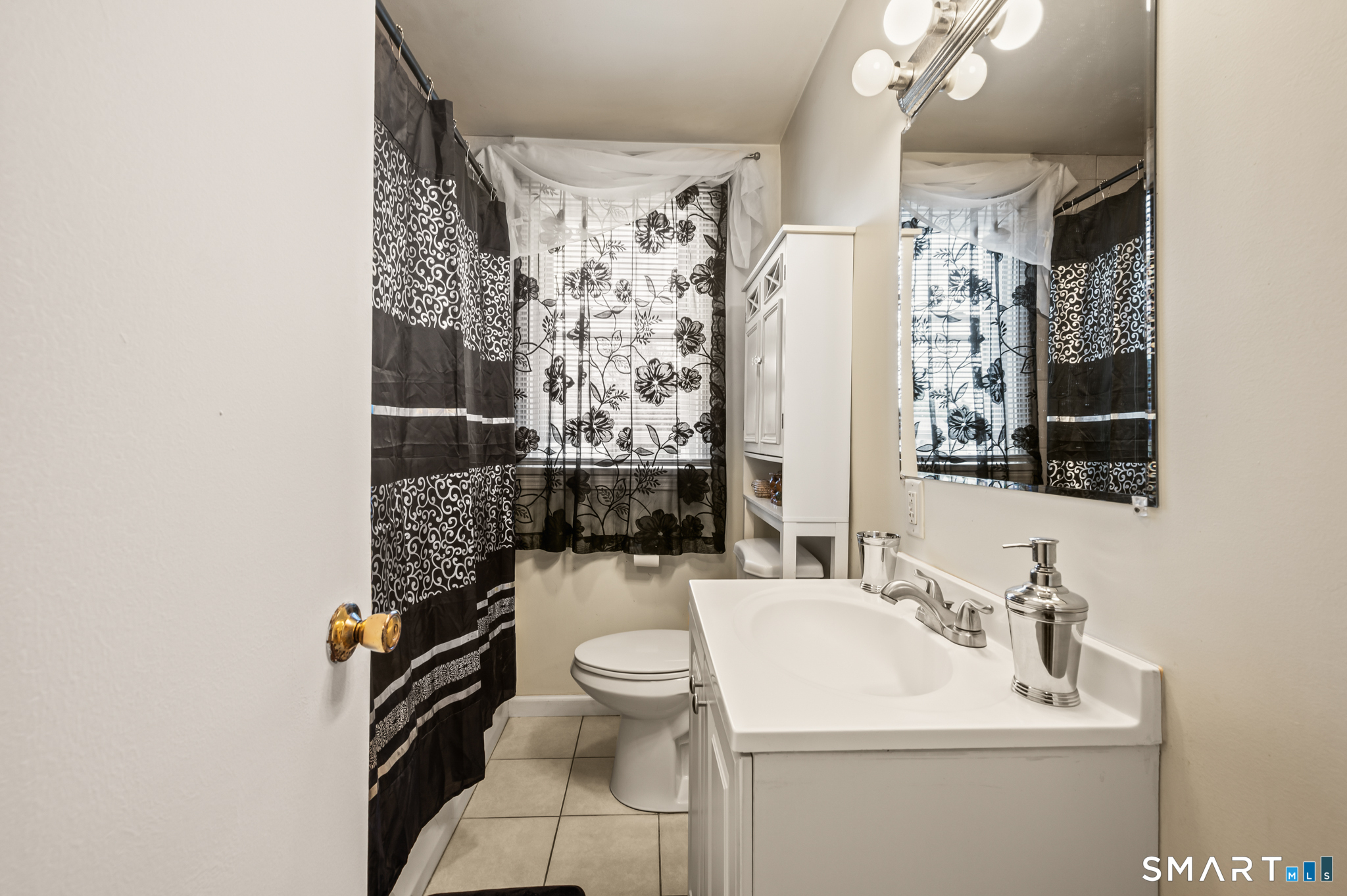 85 Dwight Street Ansonia CT 06401