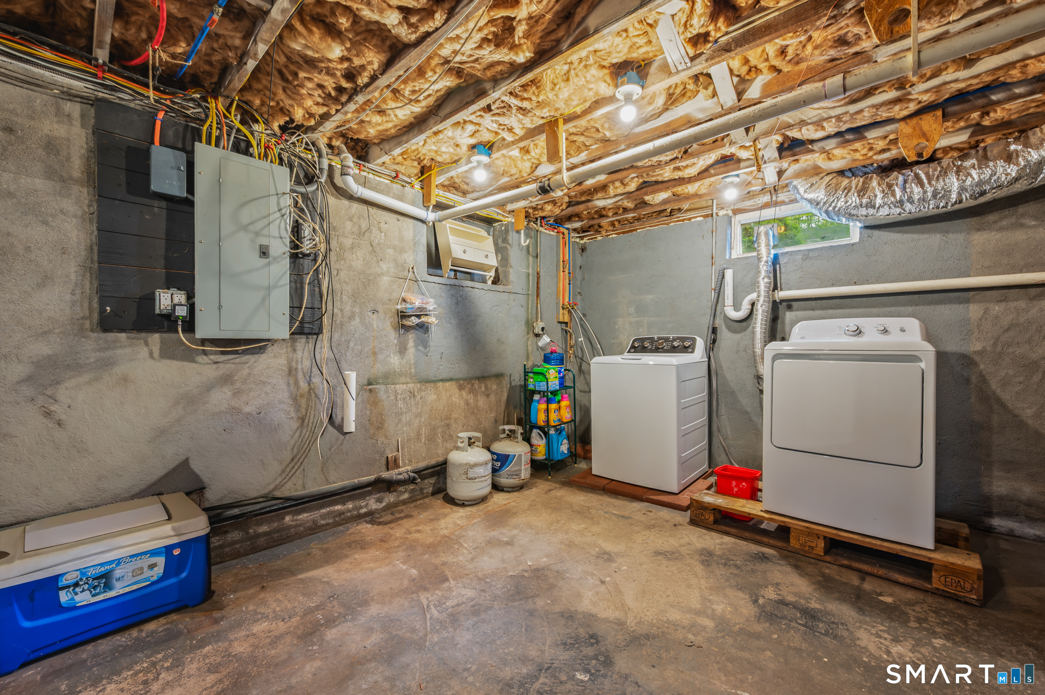 85 Dwight Street Ansonia CT 06401
