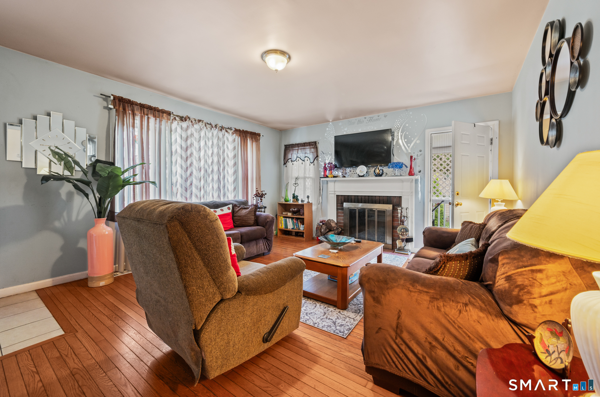 85 Dwight Street Ansonia CT 06401