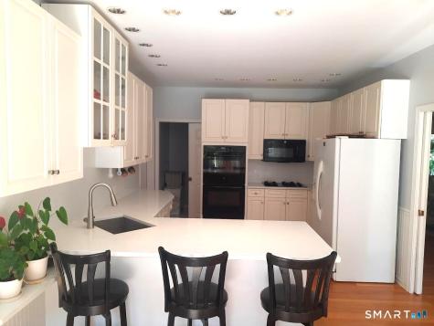 121 Picketts Ridge Road Redding CT 06896