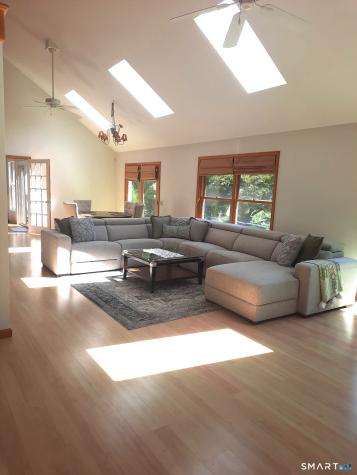 121 Picketts Ridge Road Redding CT 06896