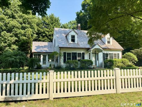 31 Mountain Road Woodbury CT 06798