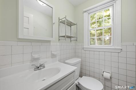 32 Pioneer Drive Windsor CT 06095