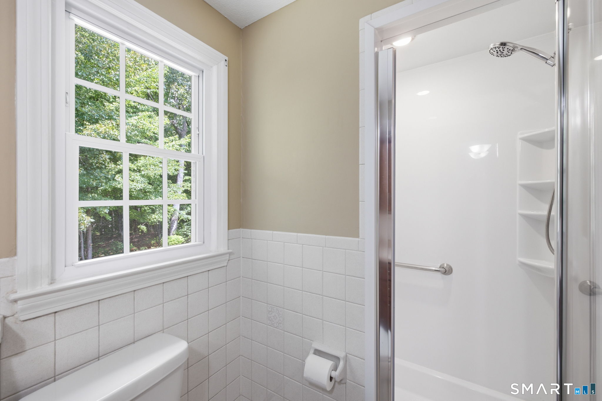 32 Pioneer Drive Windsor CT 06095