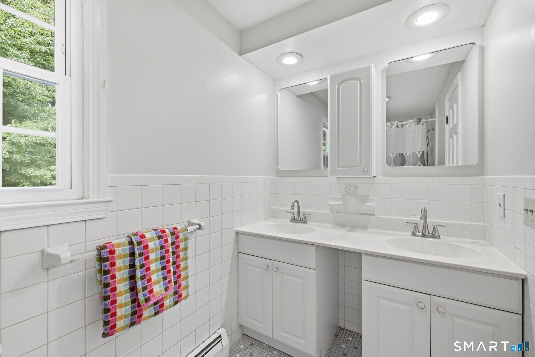 32 Pioneer Drive Windsor CT 06095