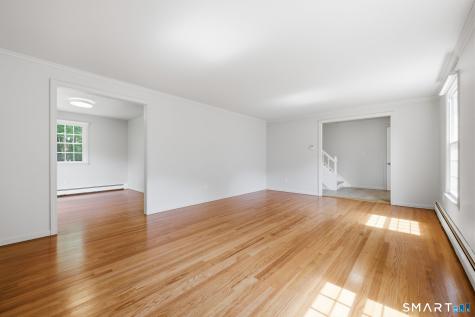 32 Pioneer Drive Windsor CT 06095