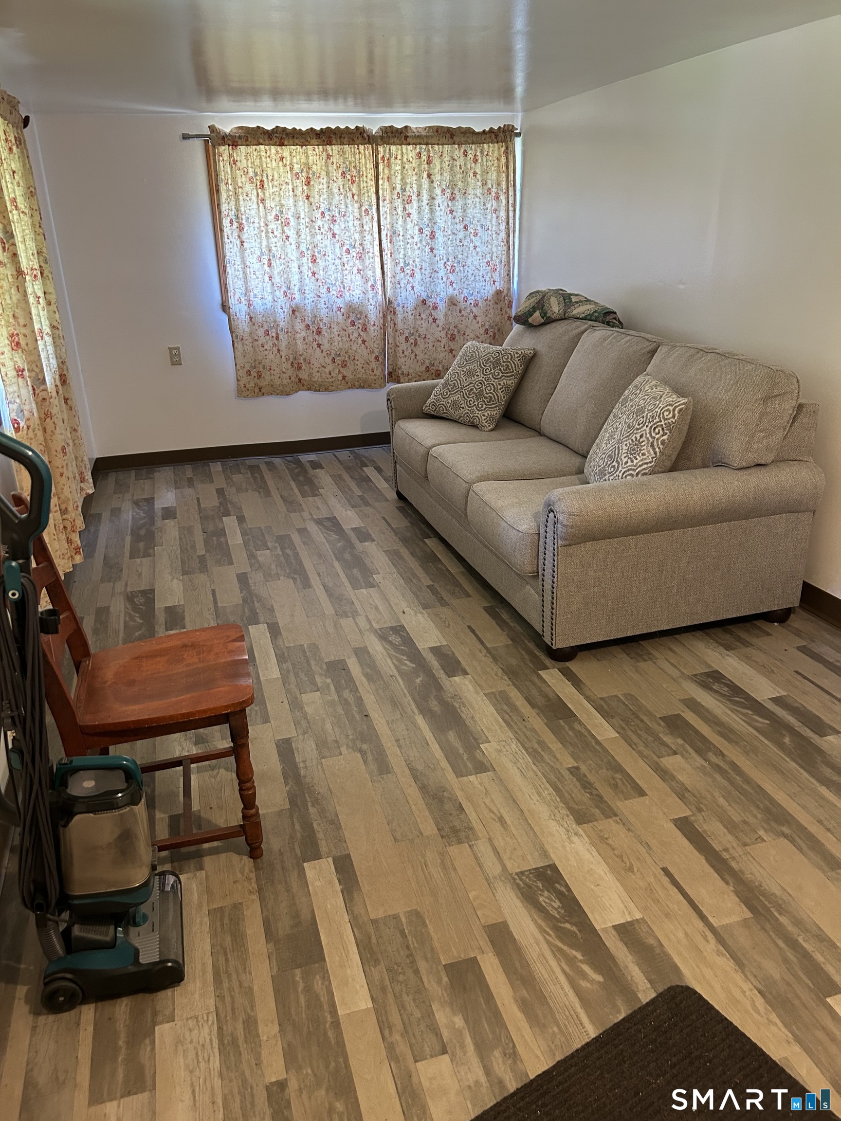 241 Lewis Street Naugatuck CT 06770