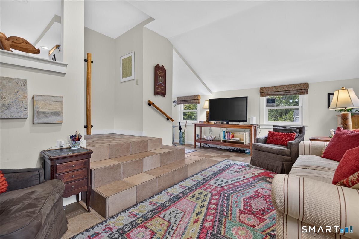 65 West Shepard Avenue Hamden CT 06514