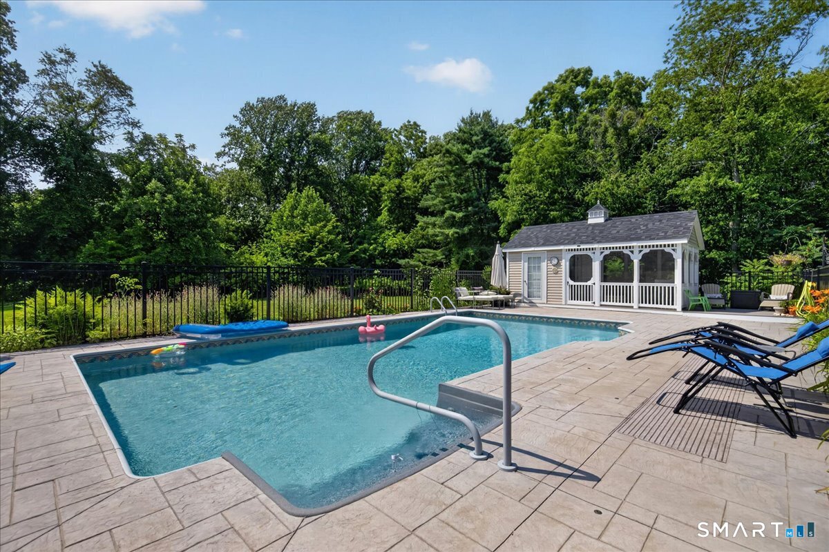 65 West Shepard Avenue Hamden CT 06514