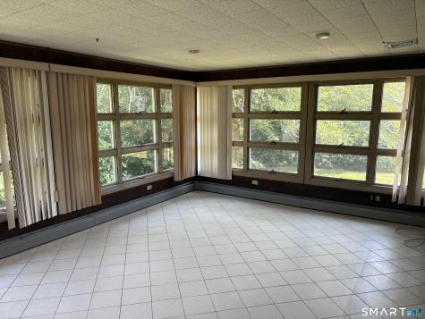 18 Four Rod Road Hamden CT 06514