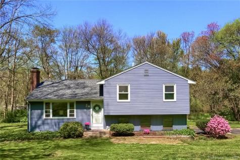 3 Randall Avenue East Granby CT 06026