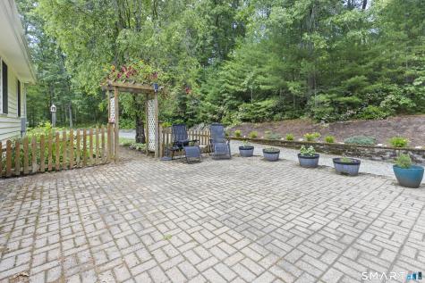 175 Cranberry Bog Road Killingly CT 06239